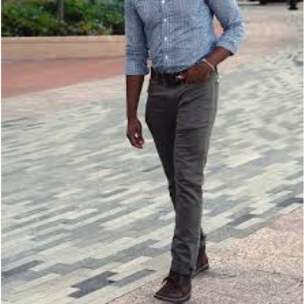 BANANA REPUBLIC Traveler Pant GUC